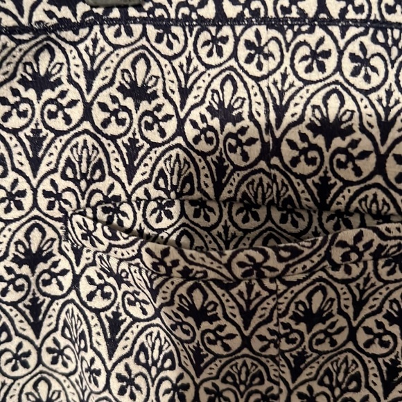 Tory Burch 2 - Picture 7 of 8